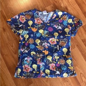 Looney tunes Scrub Top (xs)